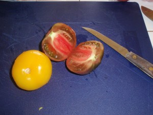 Slicing Heirloom Tomatoes